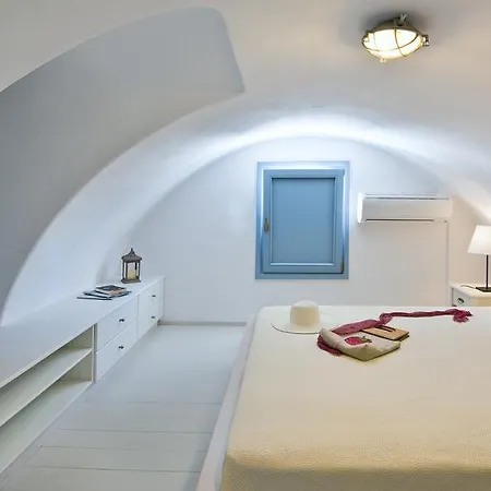 Aura Marina Santorini