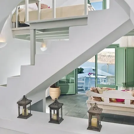 Aura Marina Santorini *