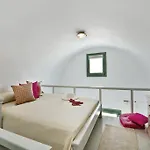Aura Marina Santorini * Akrotírion