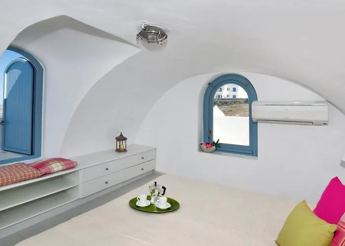 Aura Marina Santorini