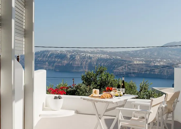 Aura Marina Santorini Apartment
